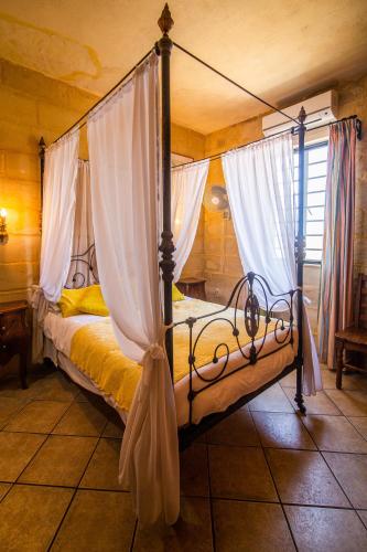 Ta’ Bertu Host Family Bed & Breakfast