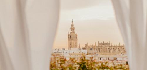 Hotel Colón Gran Meliá – The Leading Hotels of the World