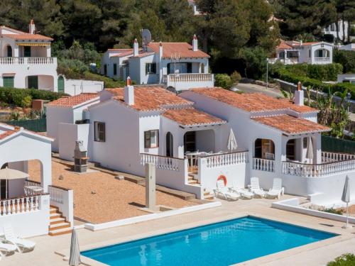 Villas 84 Est, Oest, Son Bou